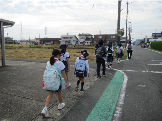 会場は日比野駅から徒歩20分